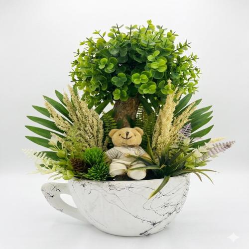 Doğa Esintisi: Fincanda Minyatür Orman